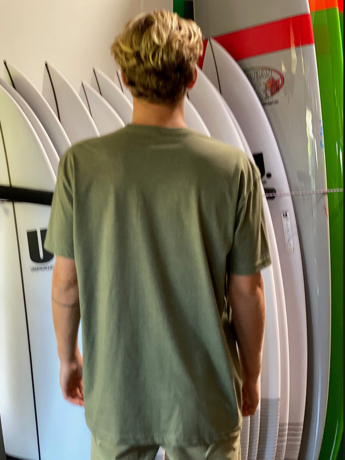Underground Surf Fin Olive T-shirt