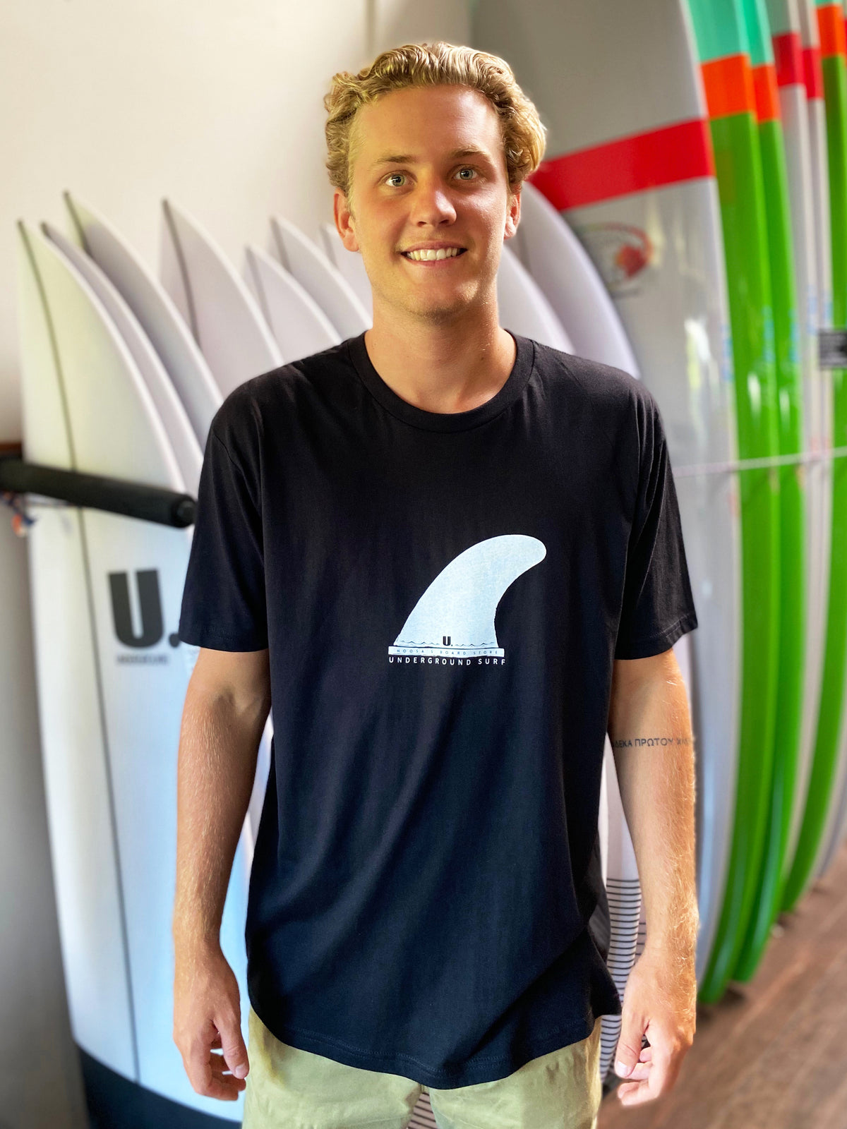 Underground Surf Fin Black T-shirt